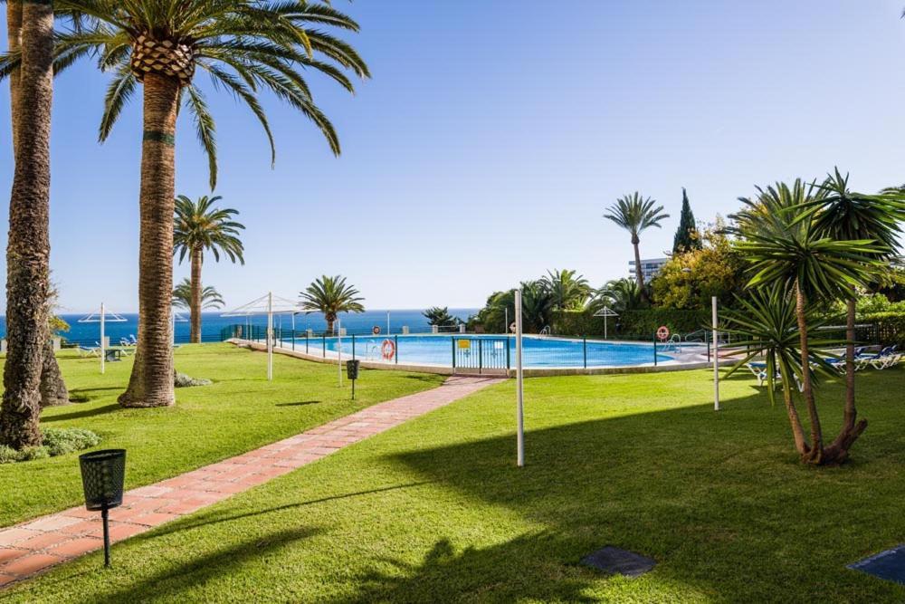 Apartamentos Calma Rentals Torremolinos Kültér fotó